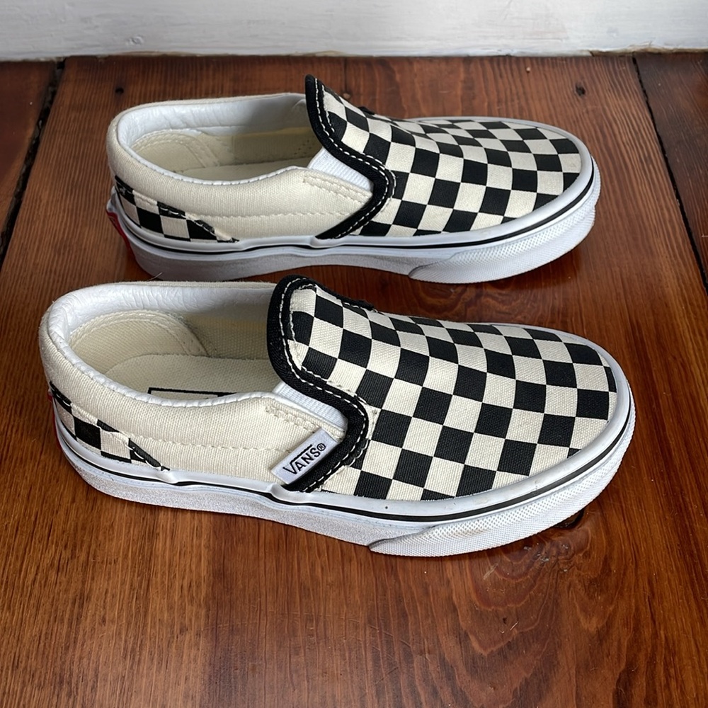 Vans kids Classic Checker Slip-On, size 11